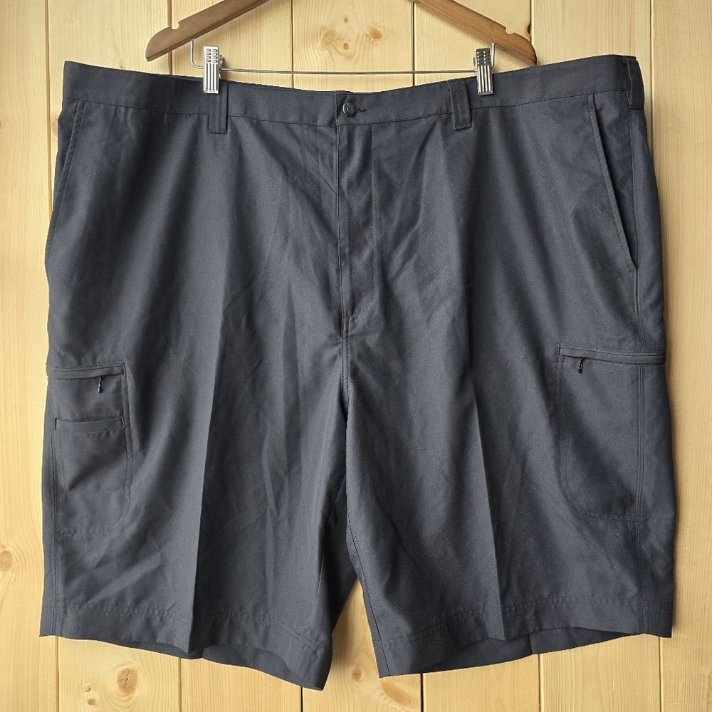 Callaway Black Golf Shorts Mens Size 50